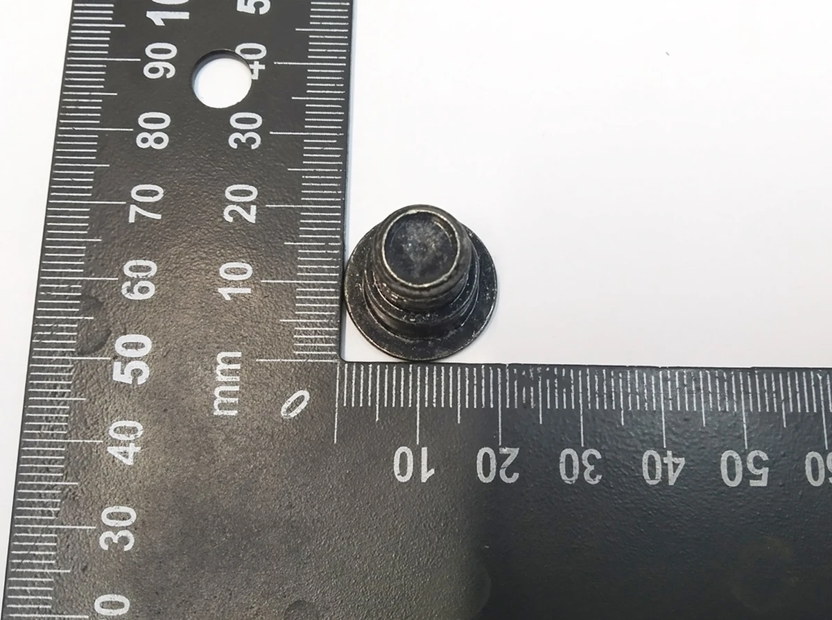 8 Болт кронштейна крепления ремня [9x13],7/16x10,[109],G0109[B],PTP Tesla model Y 1515051-00-B