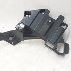 14 Кронштейн обшивки стійки C лівої (пошкоджений) Tesla model Y 1516195-00-B