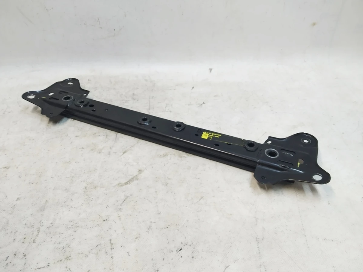 4 Балка передняя поперечная усиления стаканов съемная Tesla model Y 1521274-00-H