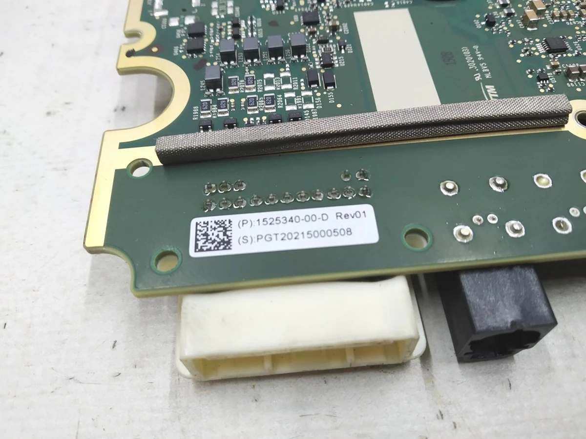Autopilot board ECU FSD Rev01 (oxidation traces) Tesla model 3 1566786-00-C
