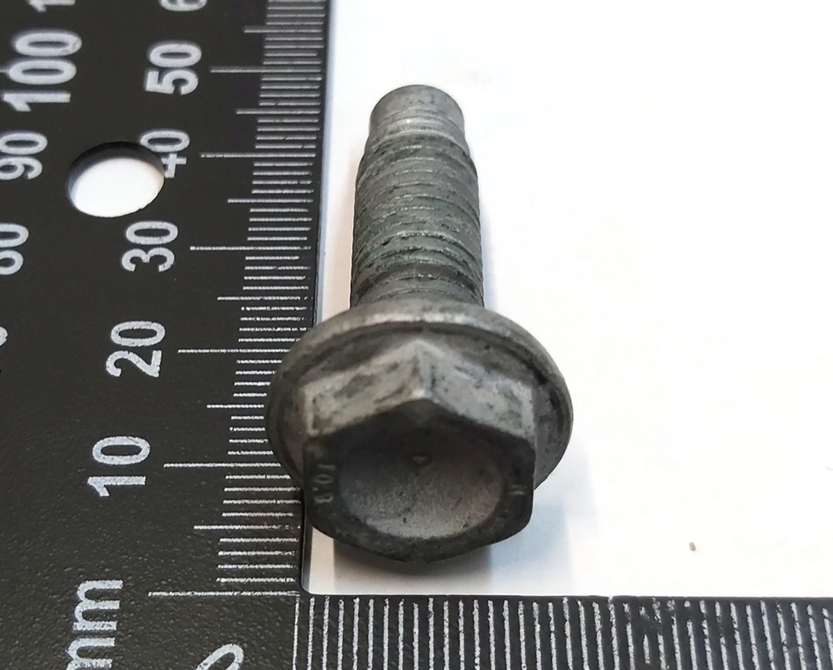 6 Болт кріплення ременя безпеки HF,M10-1.5X36,[109],G0410,CMAT,A02 Tesla model Y 1526012-00-A