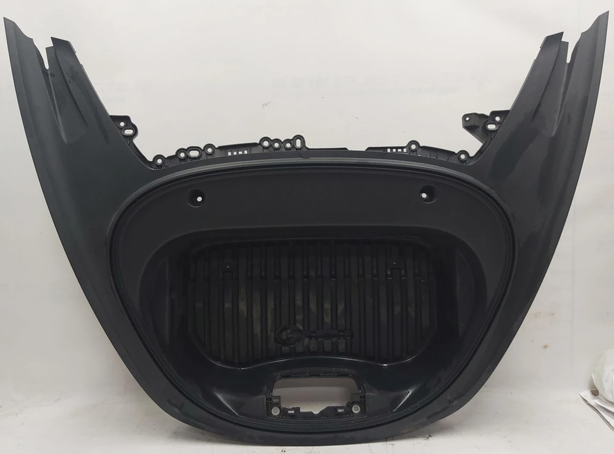 8 Assembly  - frunk REST (2021) Tesla Model 3 1526738-00-B