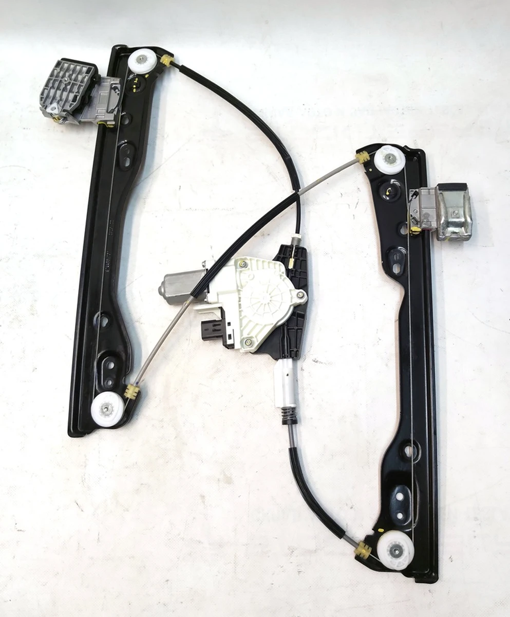 6 Механізм склопідйомника переднього правого у зборі з мотором Tesla Model Y 1526801-00-F