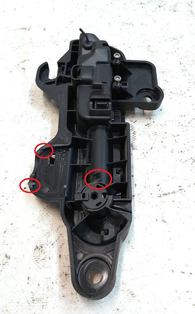 2 DOOR HANDLE OUTER, PASSIVE, RH, BLACK working with case damage Tesla model 3, model Y 1528115-00-D