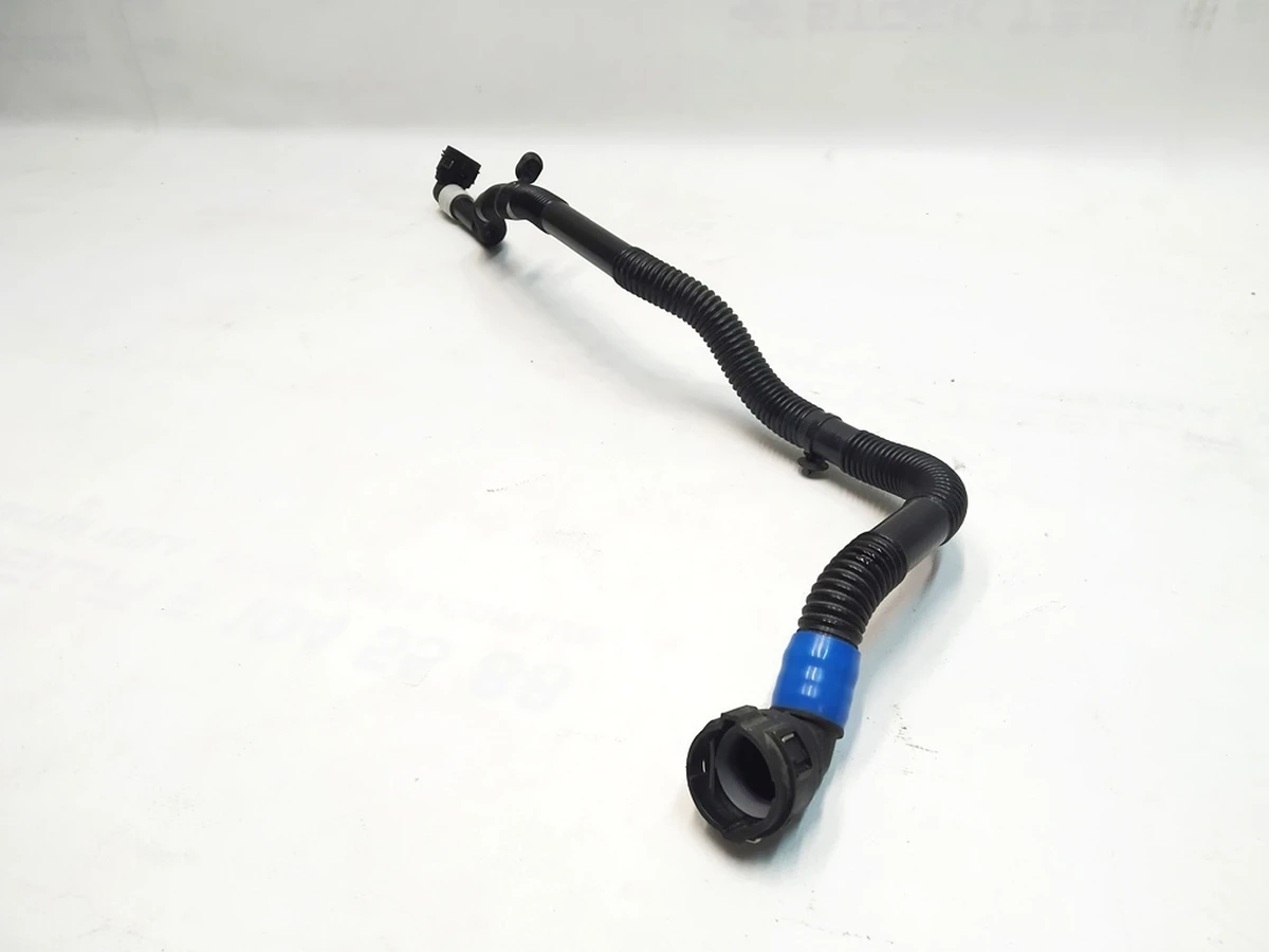 17 Патрубок системи охолодження переднього інвертора Tesla Model 3, Model Y 1530129-00-B