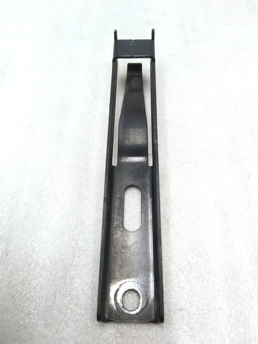 3 Планка верхня кріплення АКБ Tesla model 3, model Y 1103736-00-C