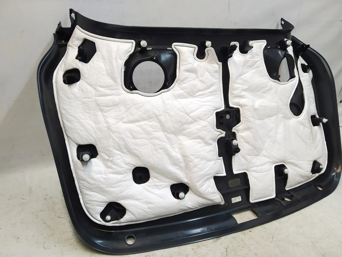 2 LIFTGATE LOWER TRIM,  REAR Tesla model Y 1536684-74-A