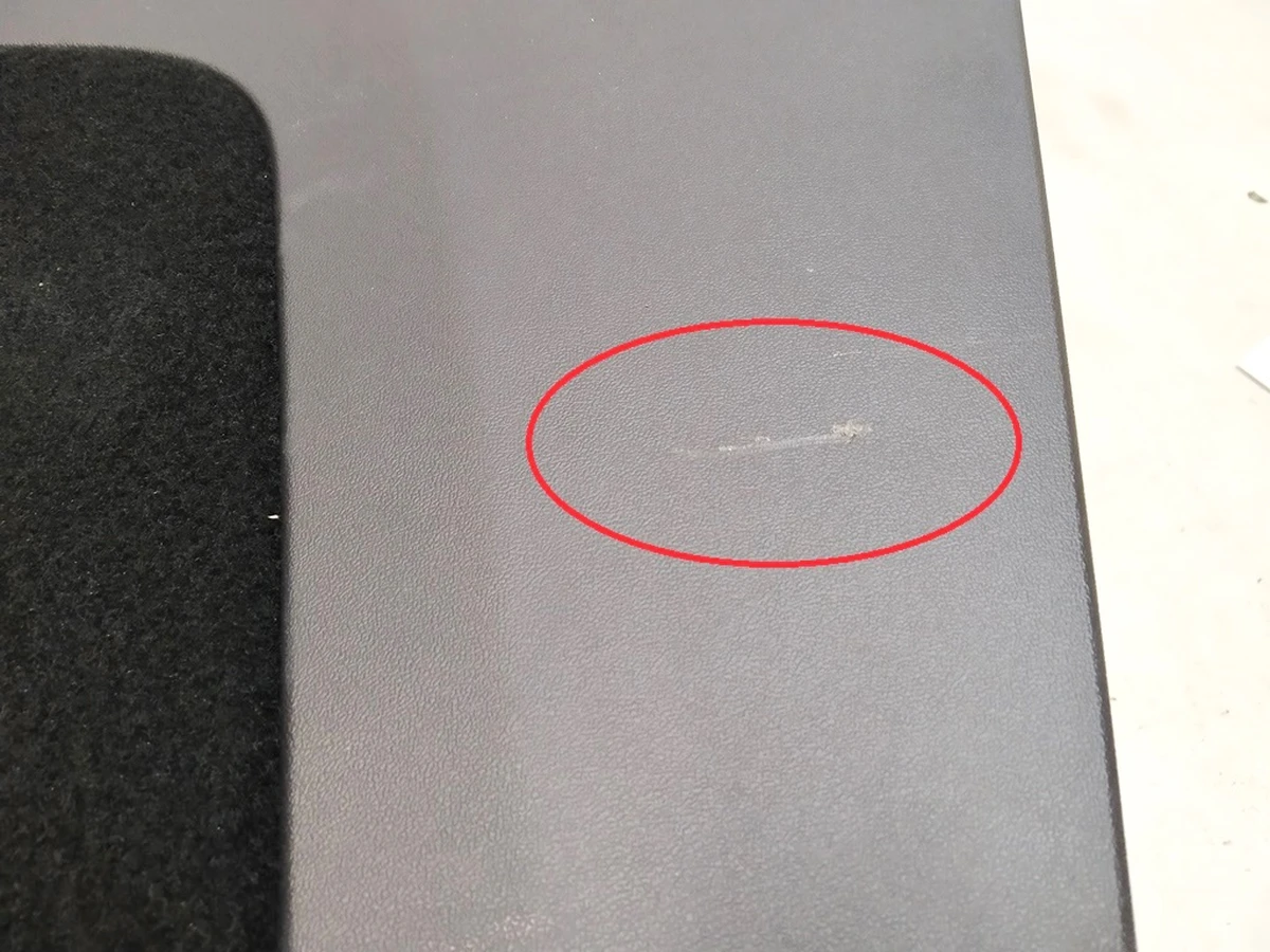 2 LIFTGATE LOWER TRIM,  REAR Tesla model Y 1536684-74-A