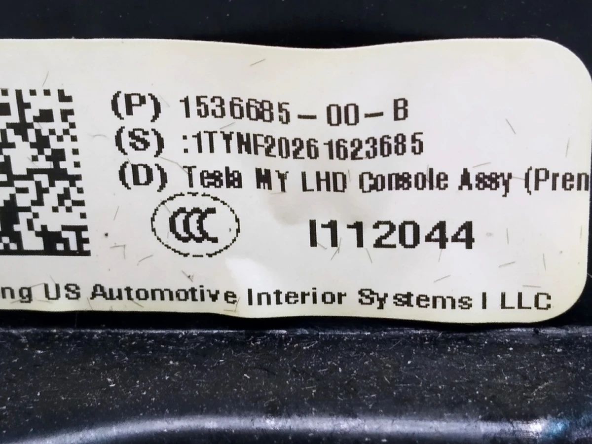 1 Центральная консоль PREM в сборе подлокотник Black без блока взаимодействия с ключом Tesla ModeI 3, ModeI Y 1536685-00-B