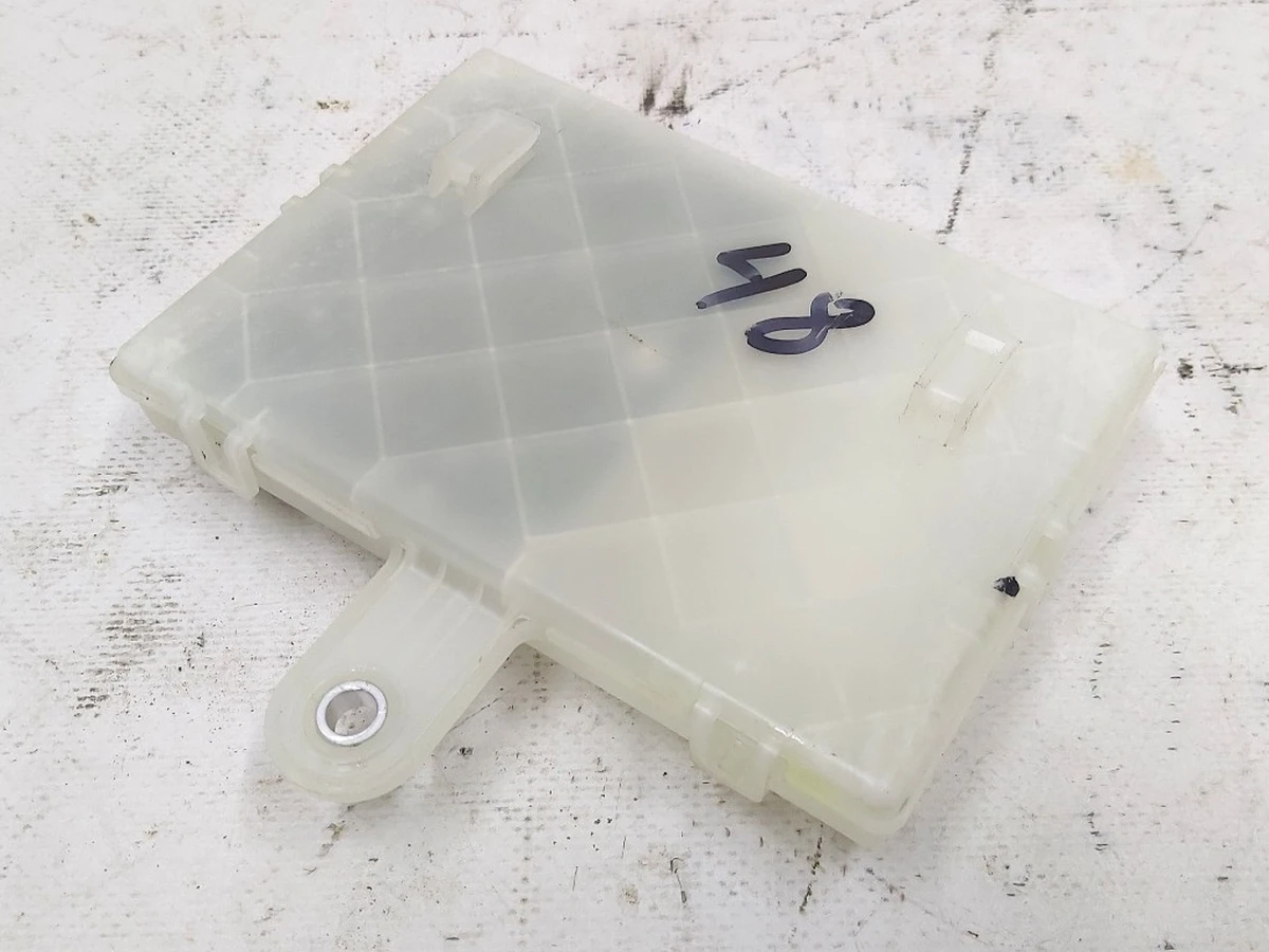 2 Assembly charge port controller - Generation 4 - NACS  Tesla Model 3, Model Y 1537264-00-B