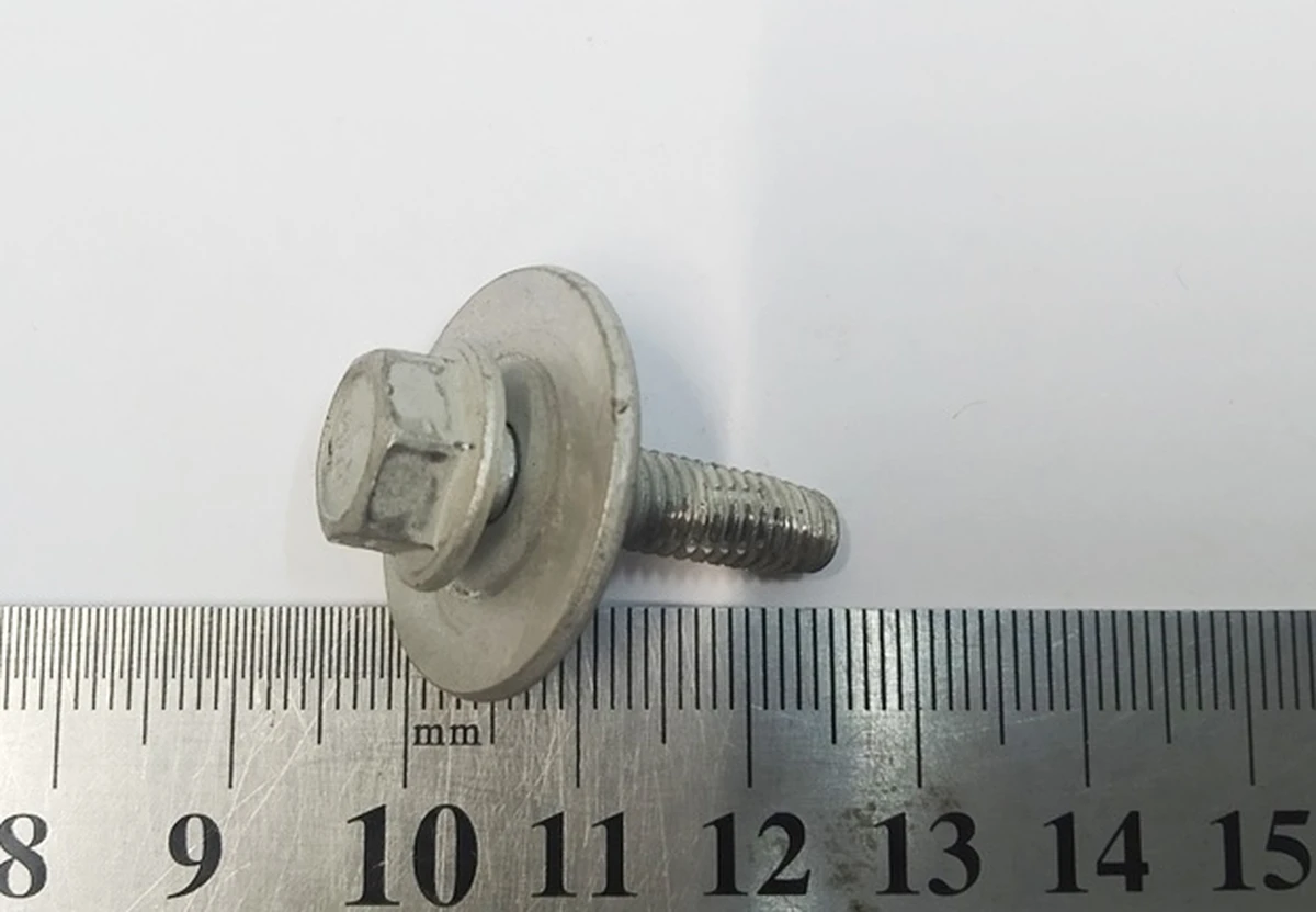 3 Болт сабвуфера з насічкою T2000,SEMS,HF,M6-1.0x24,STL,SNZN Tesla Model Y 1542768-00-A