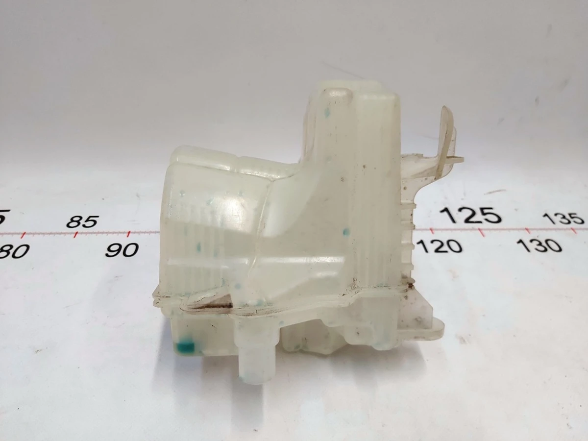 3 Расширительный бачок охлаждающей жидкости Tesla Model 3, Model 3 Jan 2024, Model Y, Model Y Feb 2025 1506803-00 1606364-00-A