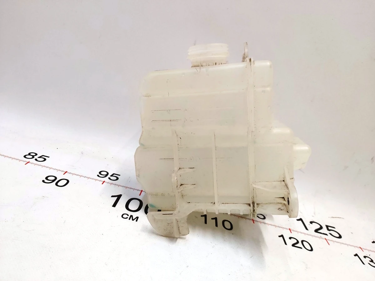 3 Расширительный бачок охлаждающей жидкости Tesla Model 3, Model 3 Jan 2024, Model Y, Model Y Feb 2025 1506803-00 1606364-00-A