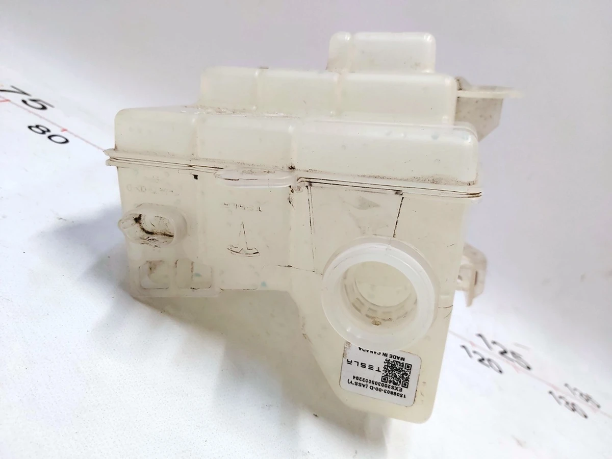 3 Расширительный бачок охлаждающей жидкости Tesla Model 3, Model 3 Jan 2024, Model Y, Model Y Feb 2025 1506803-00 1606364-00-A