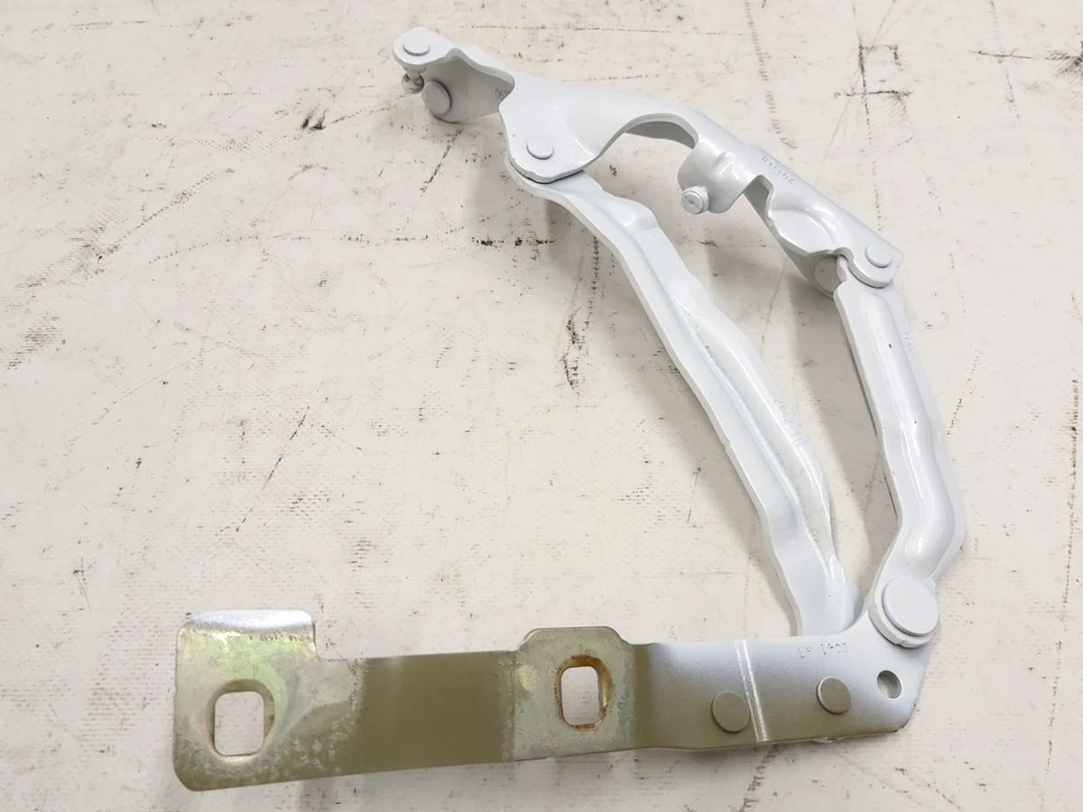 1 Петля крепления крышки багажника левая PPSW Tesla model 3 1551482-99-C