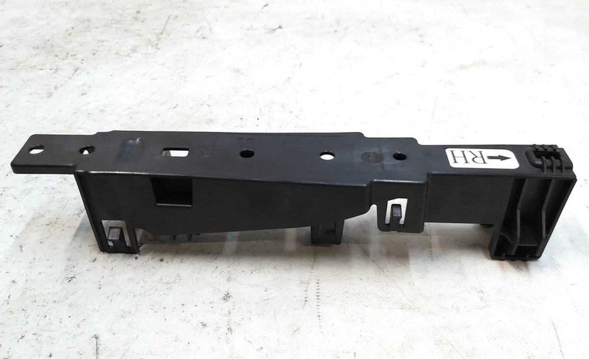 END ITEM, RUB TRUNK BRACKET RH TESLA model Y 1552221-00-B