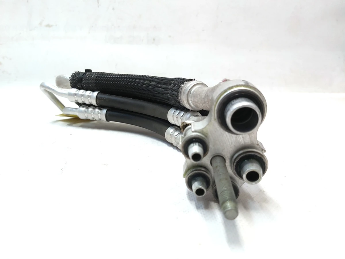 1 Трубопровід системи кондиціювання у зборі від Supermanifold Tesla Tesla Model 3, Model 3 Jan 2024, Model Y, Model Y Feb 2025 1547595-00-E 1502022-00-E