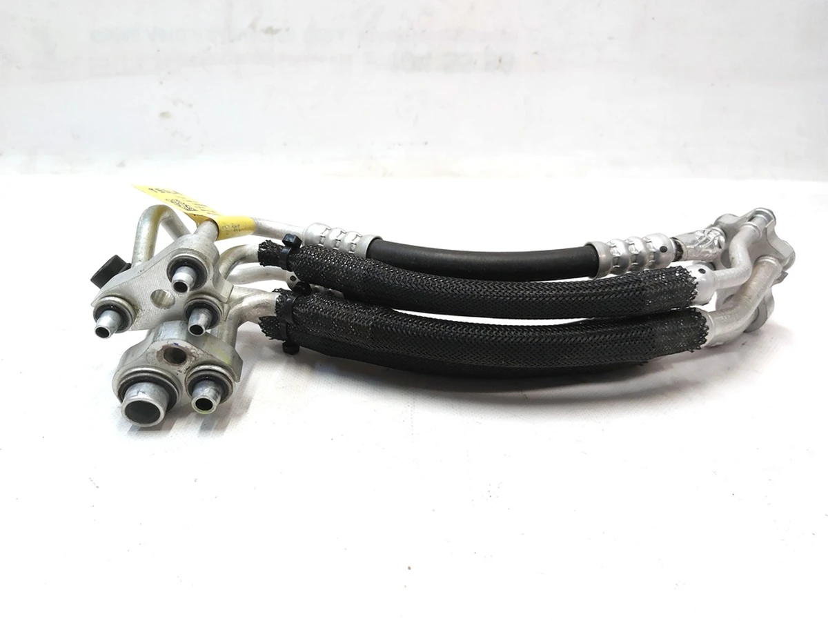 1 Трубопровід системи кондиціювання у зборі від Supermanifold Tesla Tesla Model 3, Model 3 Jan 2024, Model Y, Model Y Feb 2025 1547595-00-E 1502022-00-E