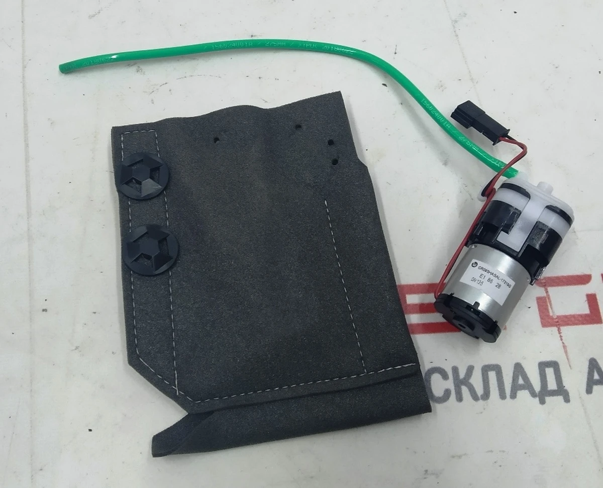 5 Компрессор механизма регулировки поясничного упора сиденья 1-го ряда Tesla model 3 1118494-00-F