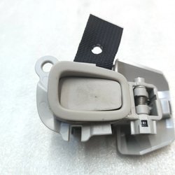 10 Гачок гардеробна лівий Tesla model 3 1567629-00-A
