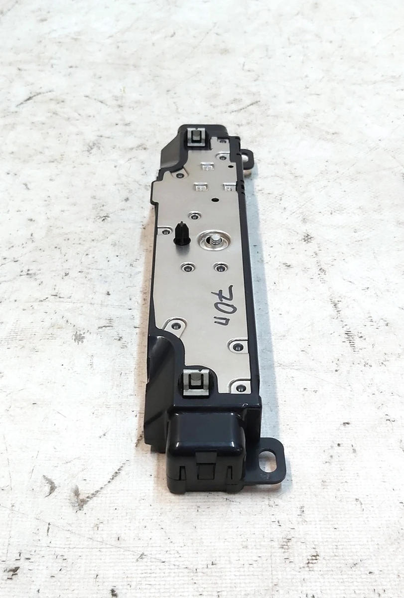 1 Антена WI-FI Tesla Model 3, Model Y 1585601-00-E