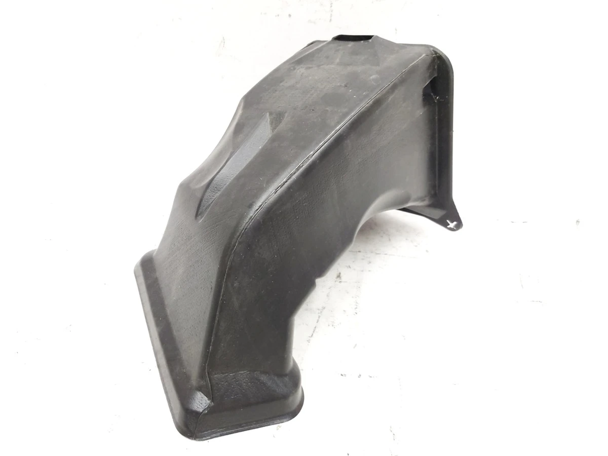 4 Повітрозабірник грубки (з 05.10.2020) (з 05.10.2020) Tesla model 3 1588274-00-A