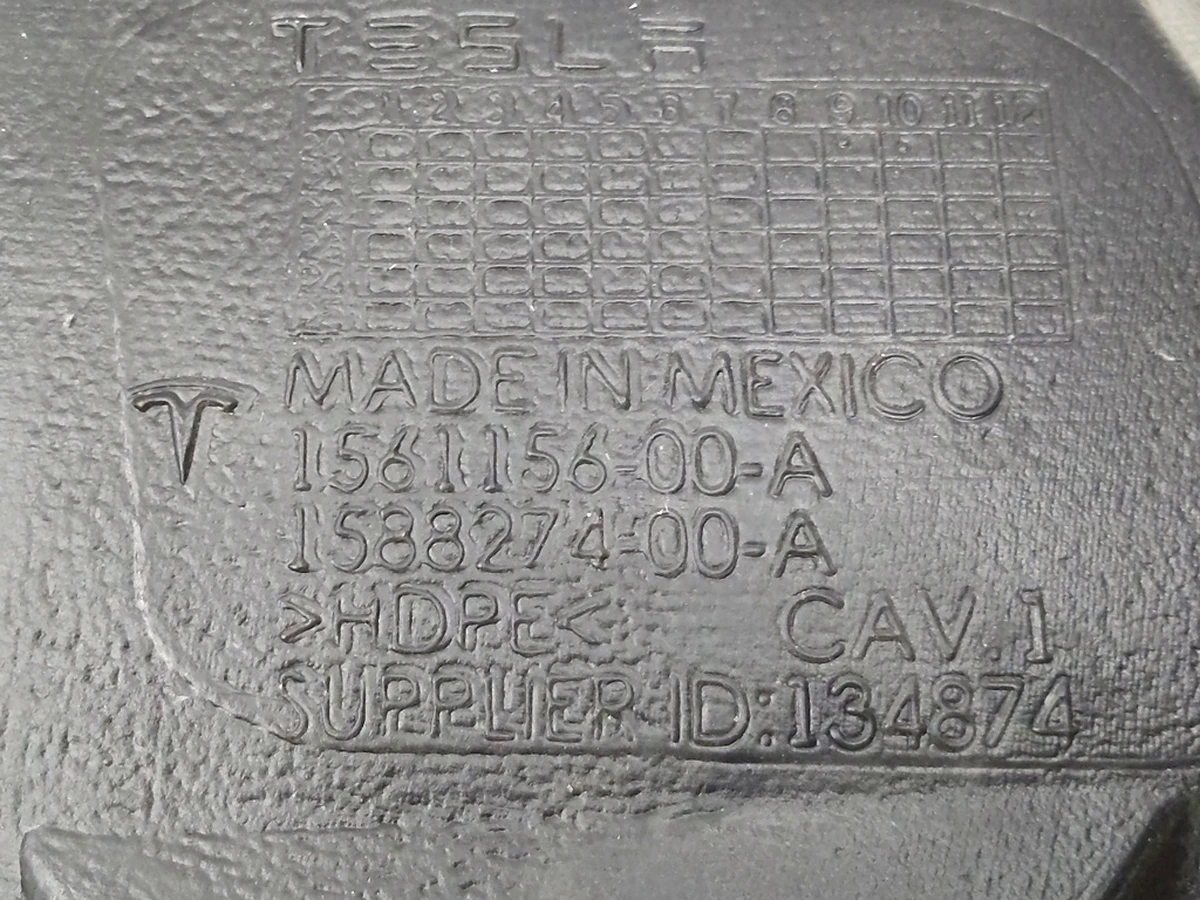 4 Повітрозабірник грубки (з 05.10.2020) (з 05.10.2020) Tesla model 3 1588274-00-A