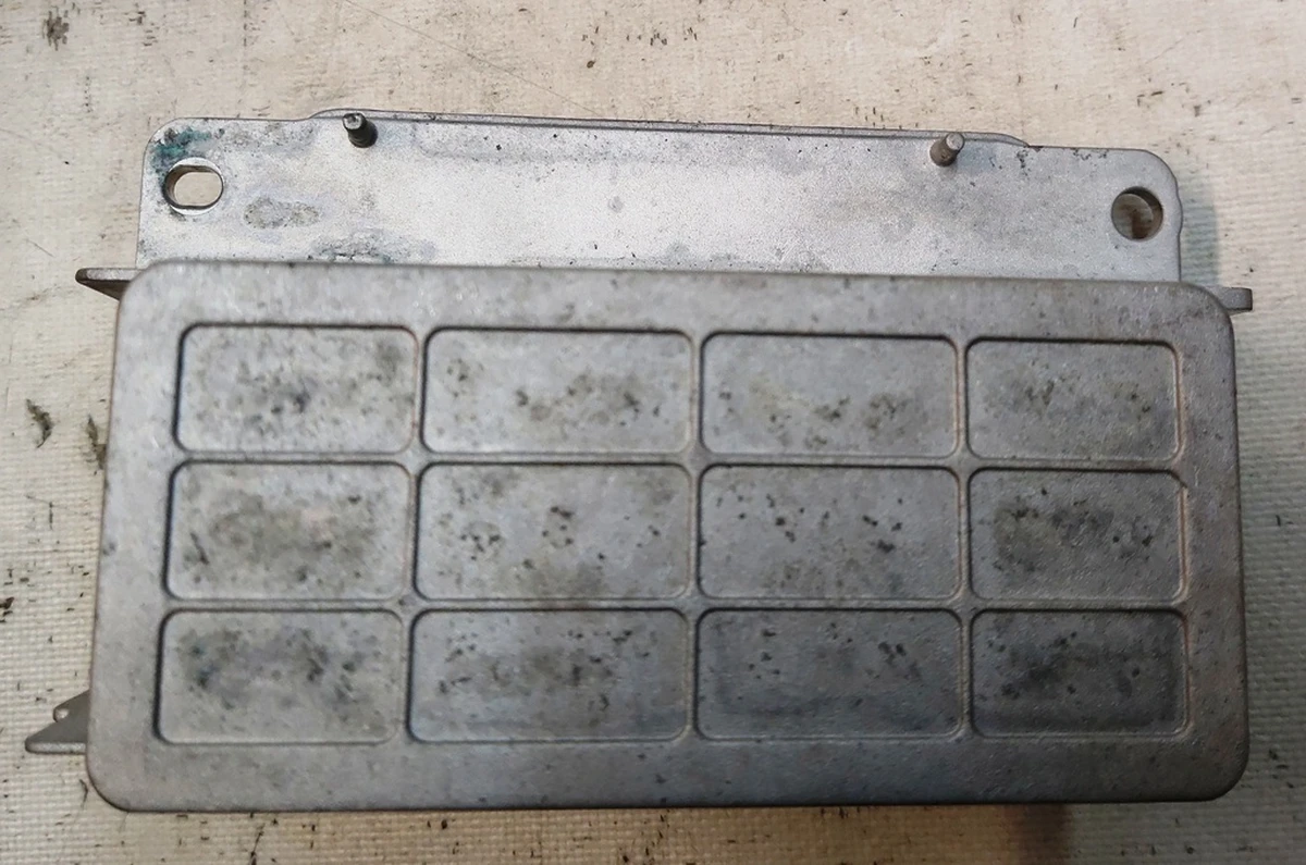 1 АКБ 12V LI-ION (CRASH) Tesla model 3 1598486-00-C