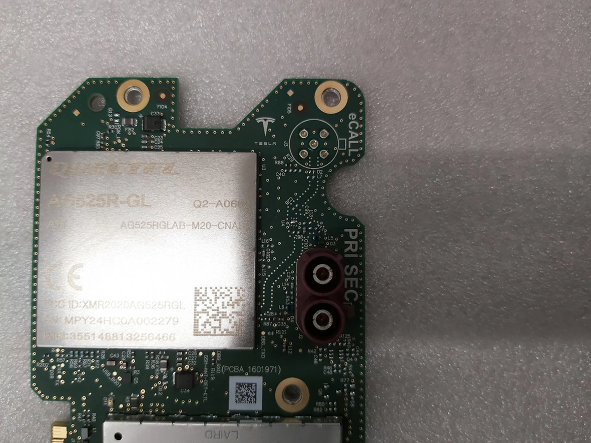4 PRINTED CIRCUIT BOARD ASSEMBLY - CONNECTIVITY MODULE Tesla Model S Feb 2021, Model X Mar 2021, Model 3, Model 3 Jan 2024, Model Y 1601971-S1-C