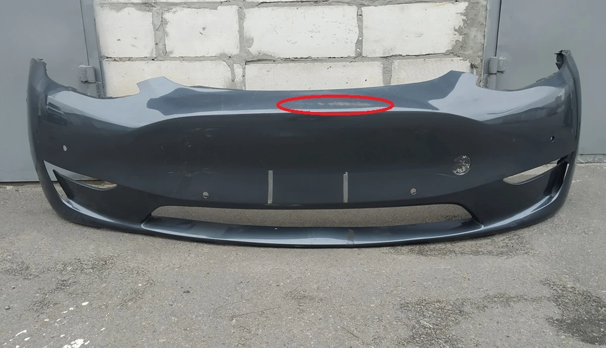 1 Бампер передний PMNG с повреждением Tesla model Y 1493736-S4-A