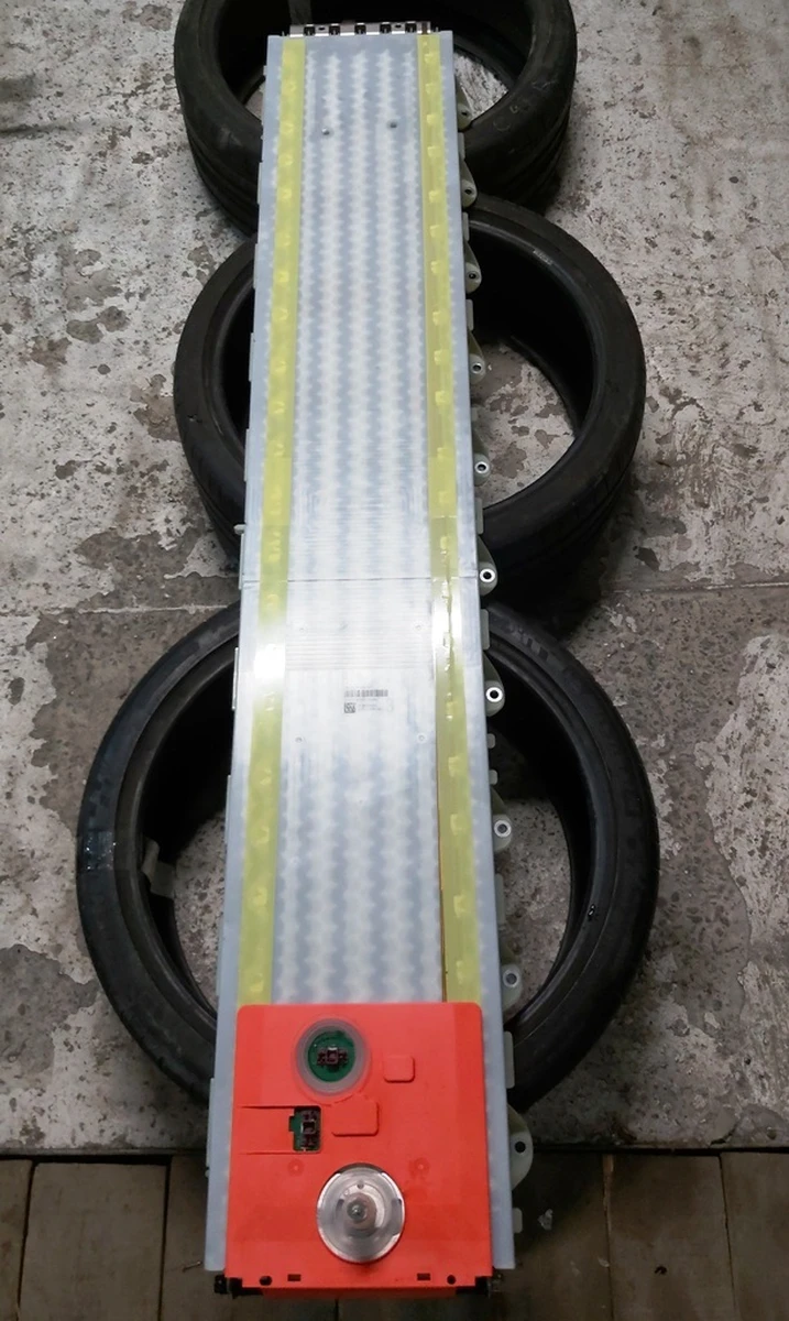 Модуль основної батареї Long Range 25S46P 96Vmax Tesla model 3 1104424-00-W