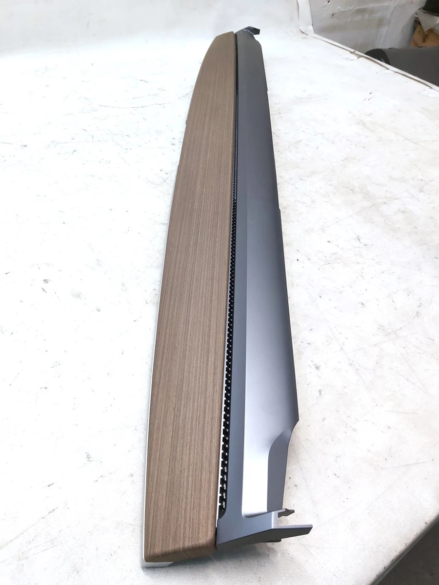 3 Декоративна накладка інструментальної панелі (дерево) Tesla Model 3, Model Y 1619569-00-A