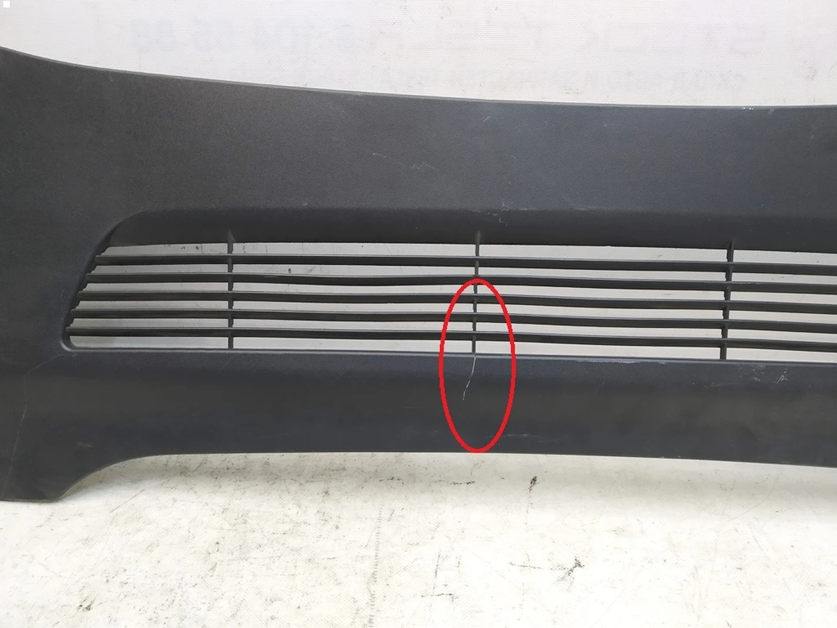 5 Подкапотный пластик бокса задний без клипс (поврежденный) Tesla model Y 1619812-00-B