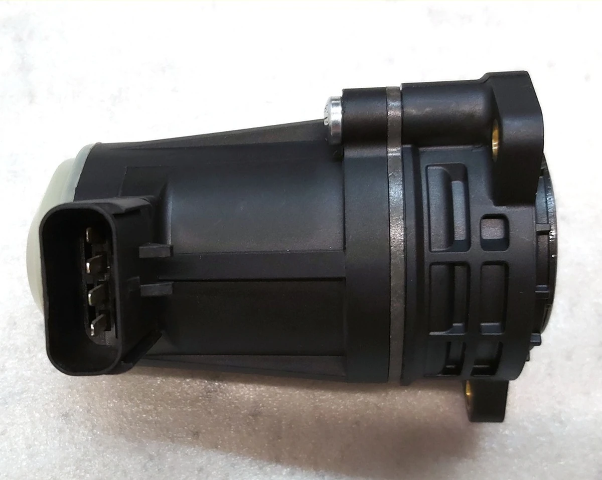 1 Моторчик супорта гальма стоянки BREMBO 40C07812 40C0741 лівий правий Tesla Model S, Model S REST, Model X 1021252-00