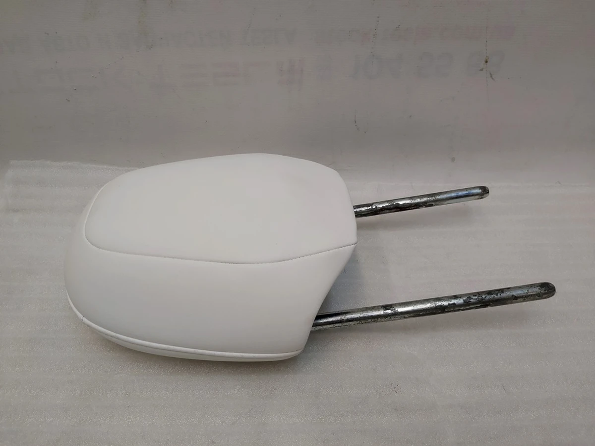 3 Подголовник сиденья 1-го ряда PREM WHITE Tesla Model 3, Model Y 1623798-92-C, 1089092-02-H