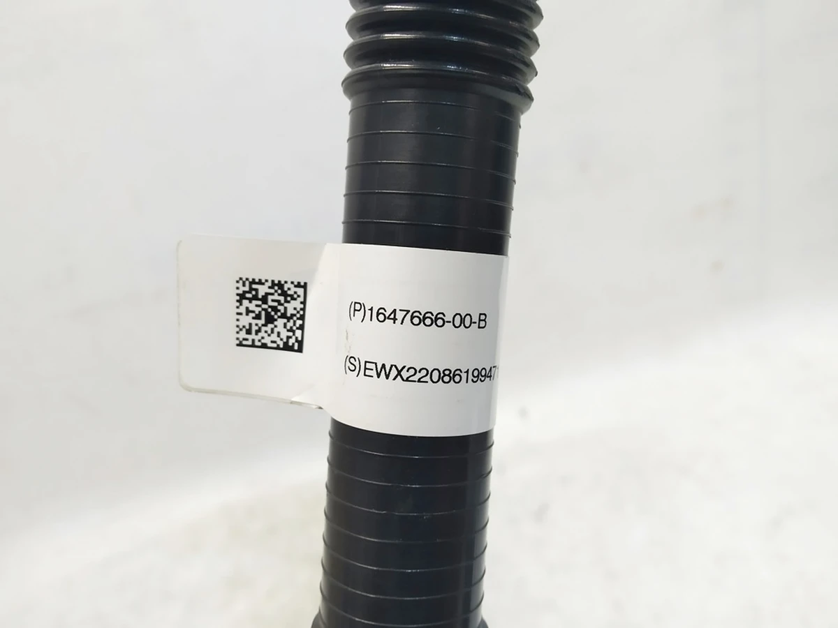 9 HOSE, HV BATT RETURN Tesla Model 3, Model 3 Jan 2024, Model Y, Model Y Feb 2025 1647666-00-B
