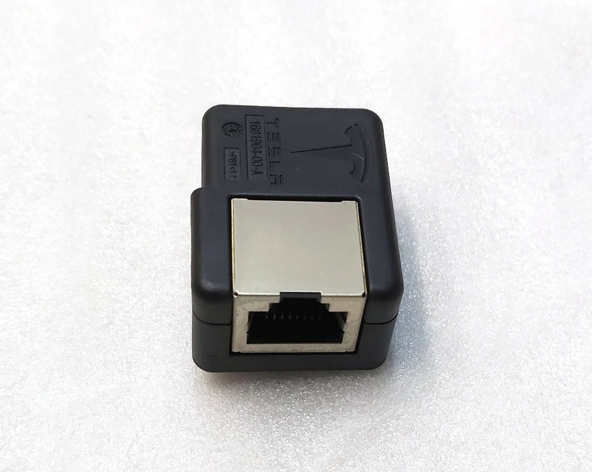 Роз'єм ETHERNET DIAGNOSTIC - RJ45 MODULE Tesla model 3, model Y, model S Feb 2021, model X Mar 2021 1681904-00-A