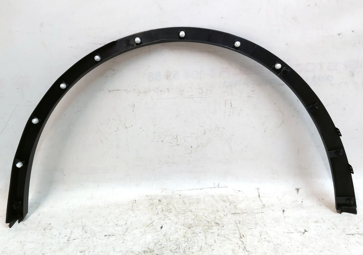 10 Накладка арки крыла заднего правого с повреждением Tesla model Y 1494188-00-C