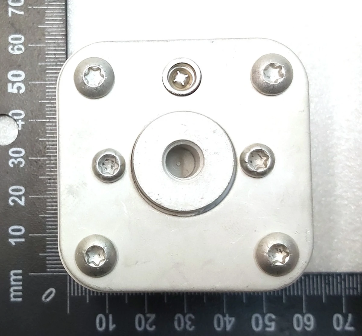 2 Main Battery Fuse 630A Bussmann 170M4416 Tesla Model S 1019347-00-A