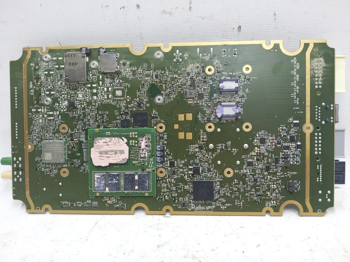 REV01 car computer motherboard Tesla model 3 1566786-00-C