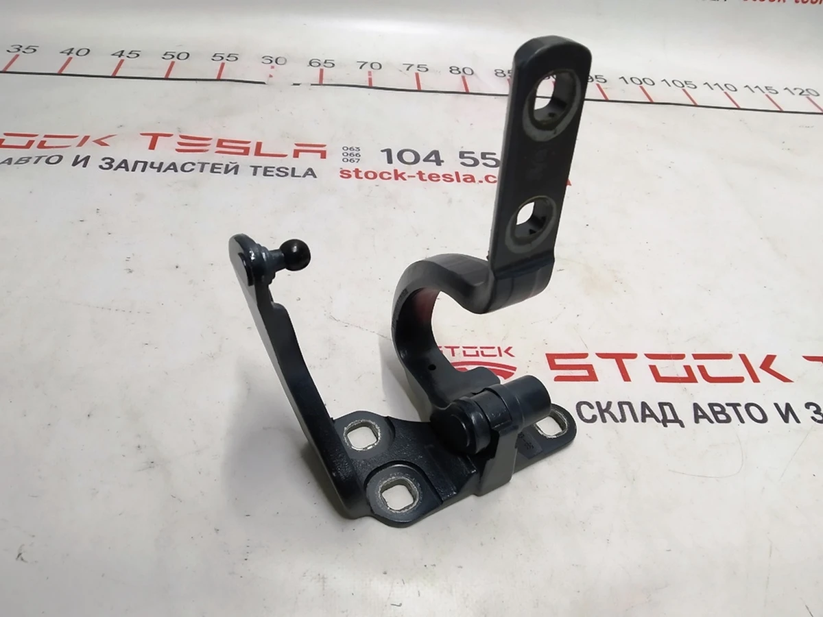 4 Петля основная передняя двери задней правой/задняя двери задней левой Tesla Model X 1898789-00-M