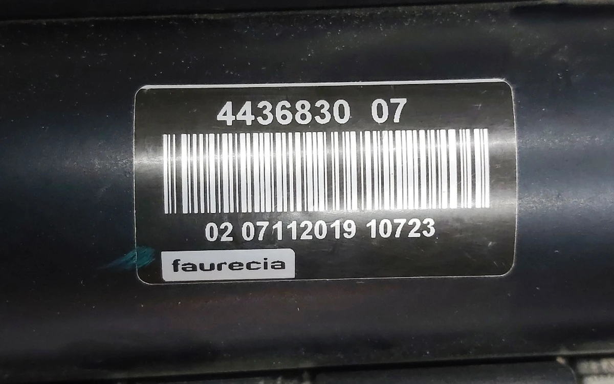 1 Електропривод санок сидіння водія Tesla model S REST, model X 4436830 07