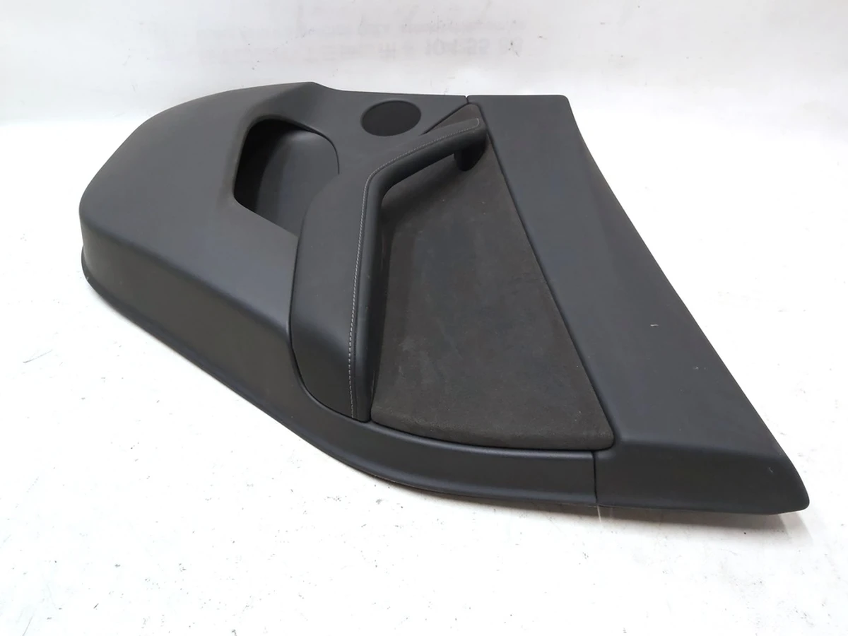 9 Карта дверей задньої правої у зборі PREM BLACK Tesla model Y 1497297-91-C