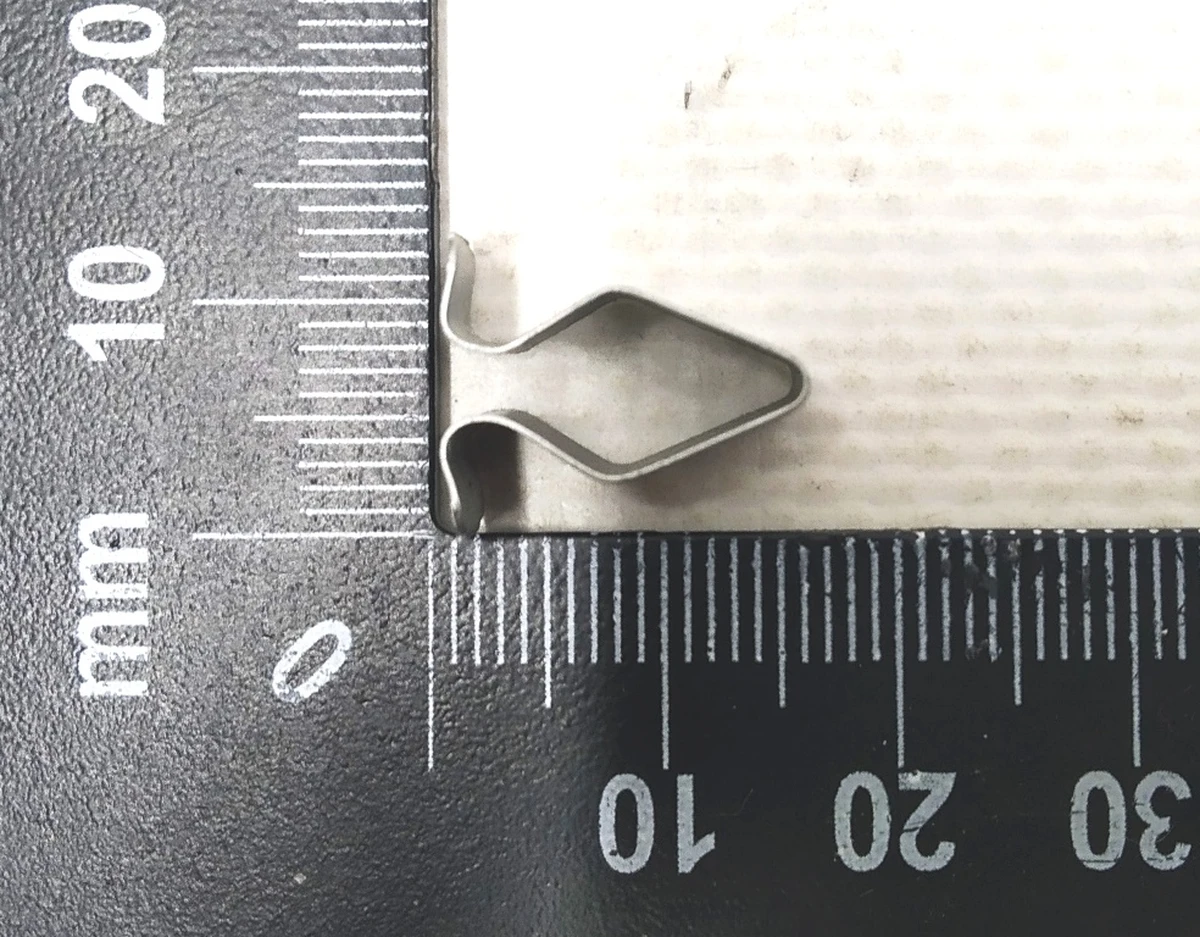 Clip for fastening the luggage compartment lining inner 1J0858137B Volkswagen E-GOLF