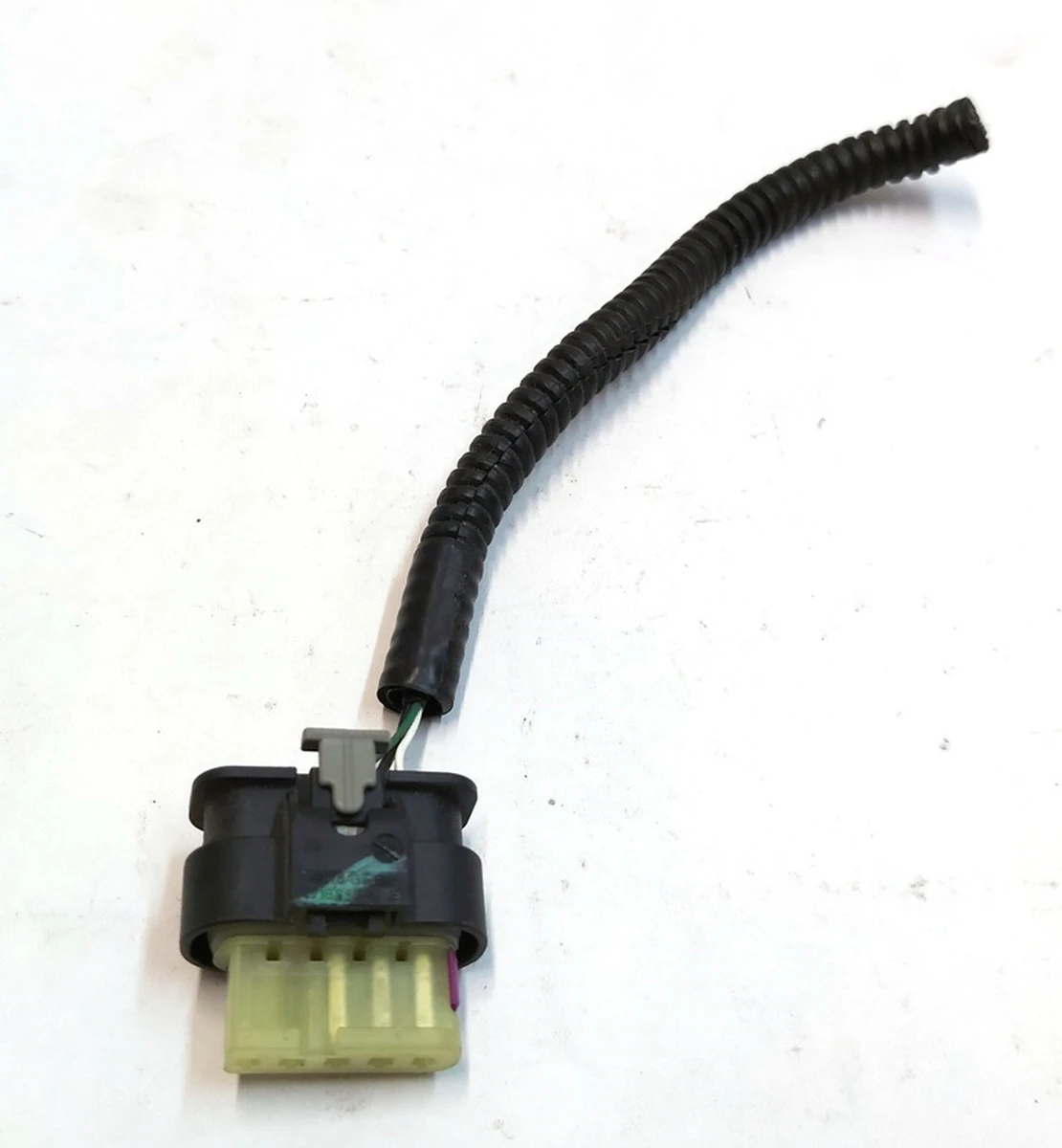 Разъём (фишка) 2-1718806-1 HOMELINK V OPTION 2 X485 5 pin Tesla model S REST, model X, model 3 1114984-00-B