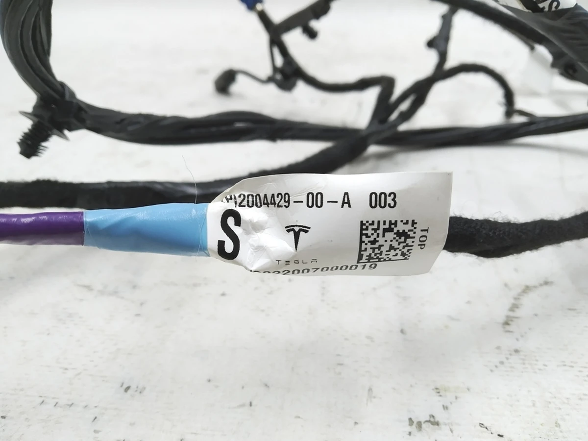 5 ASY,HRN,MDLS,ALL,LIFTGATE LT,TECH Tesla model S, model S REST 2004429-00-A