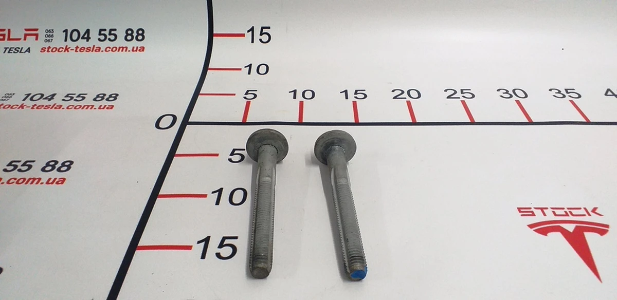 12 Болт розвальний переднього прямого важеля лівого правого M14x2.00x114 [10.9] -G720 (діаметр 32 мм) Tesla model S, model S REST, model X 2007106