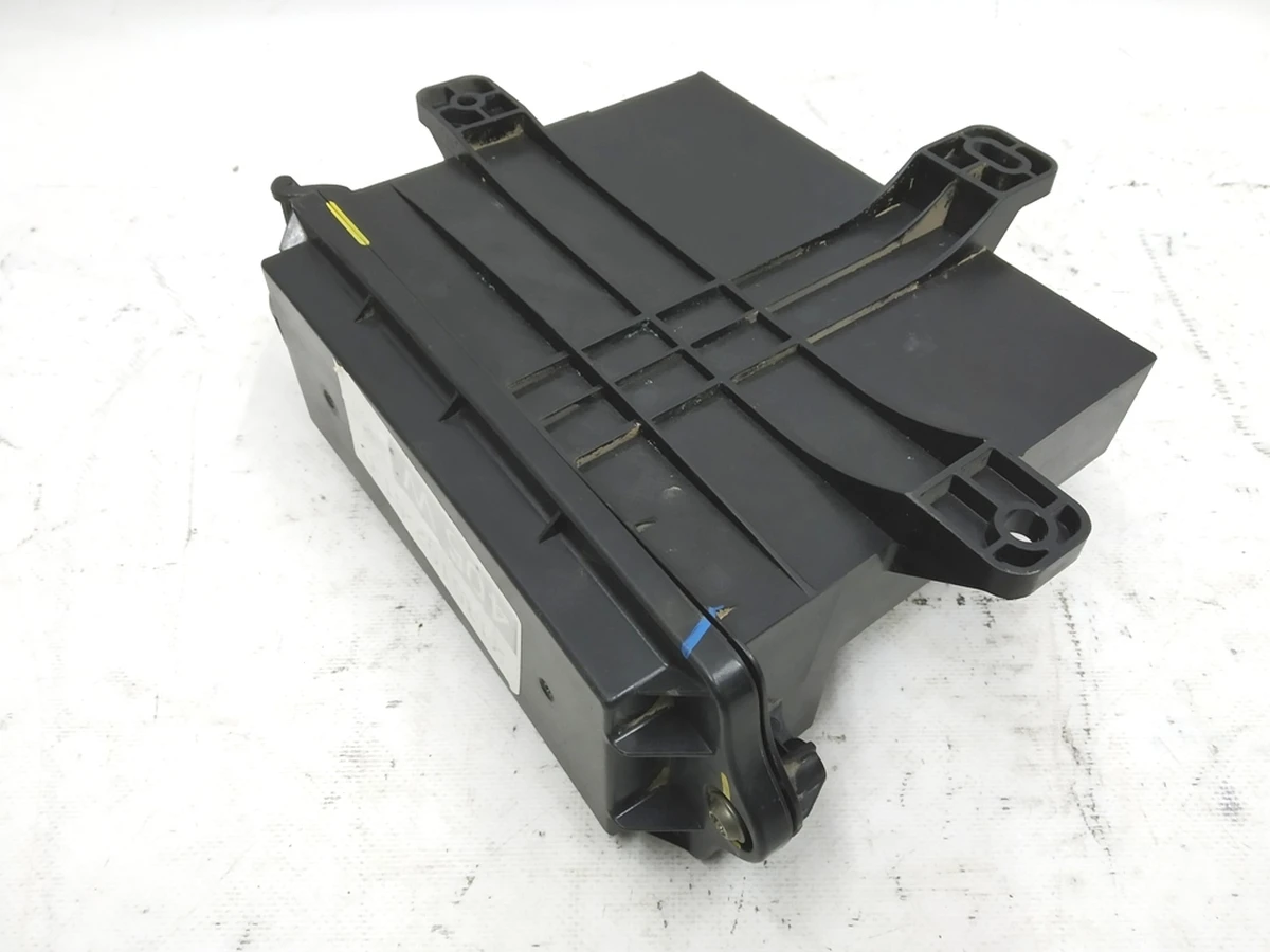 14 Бокс блоку керування пневмосистемою REV02 Tesla model X 2135152-81-C