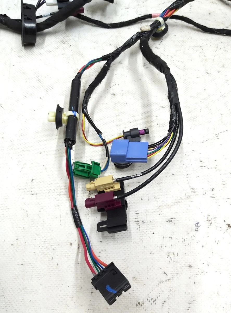 1 Электропроводка двери передней левой PREMIUM Tesla model 3 2067957-00-A