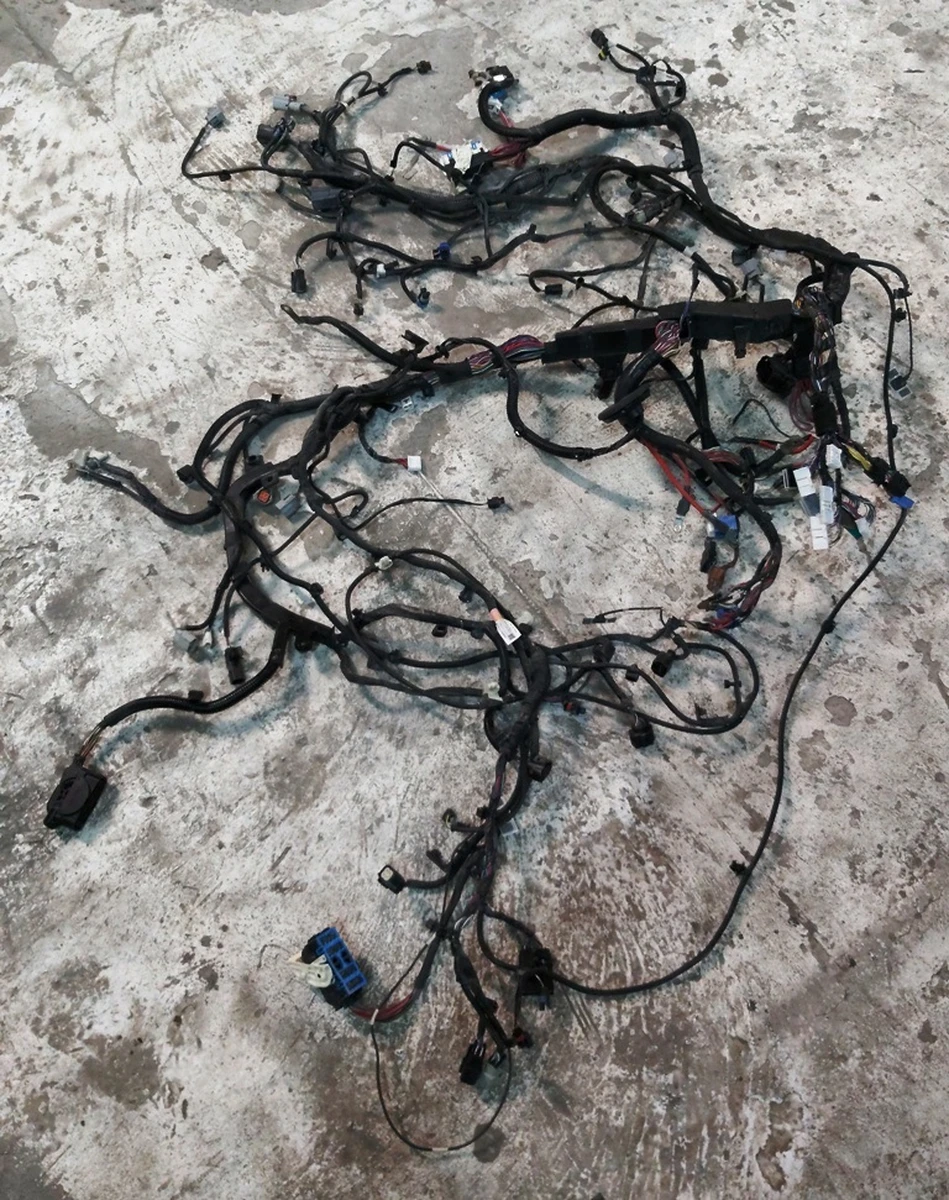 1 Електропроводка основна передня у частковому зборі Tesla Model X 2072447-00-A